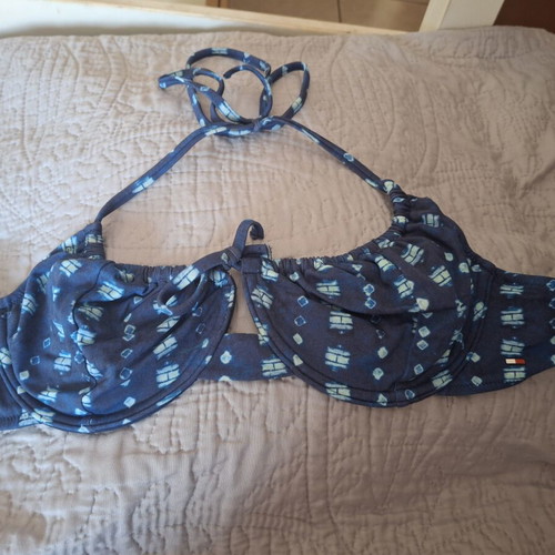 Tommy Hilfiger swimsuit 75C like new