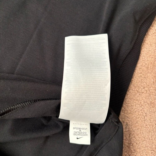 Nike Yoga men's tank top new, size M, black