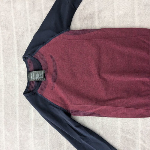 Thermal kids set size 122-128 like new, black and red