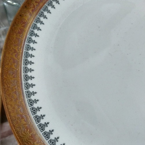 Bavaria porcelain plates new, set of 6 with gold design