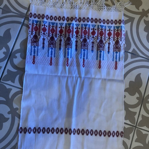 Tzevres handwoven table linen new with beautiful design 1.20x0.40