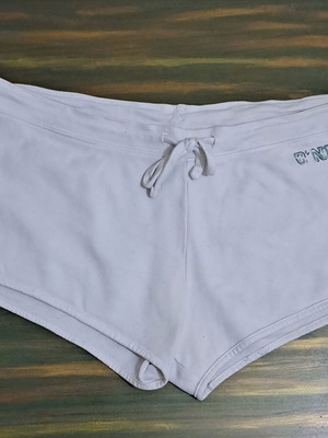 O'Neil mini shorts like new, size small, white