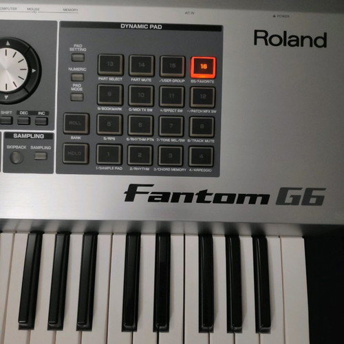 Roland Phantom G6 Workstation Synthesizer μεταχειρισμένος με επιπλέον ήχους και τσάντα