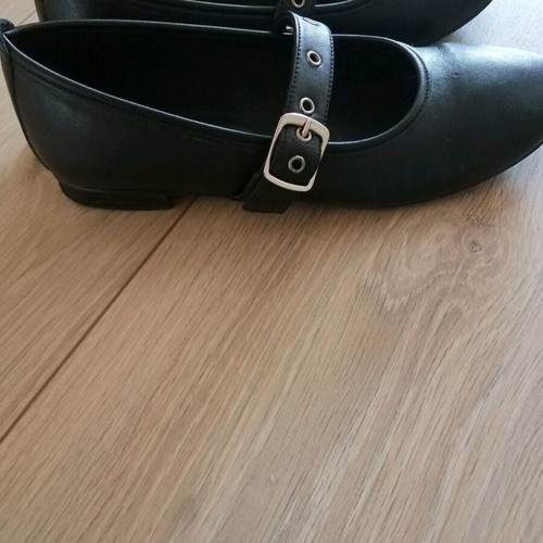 Girls' ballerinas like new, size 37-38, black