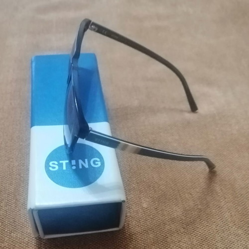 Sting SSJ643 06NA kids sunglasses like new