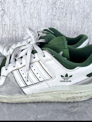 Adidas Originals FORUM 84 LOW CL leather sneakers size 43 1/3