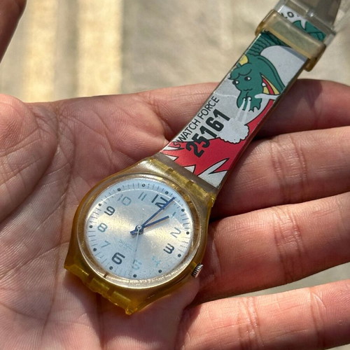 Swatch Watch Force 25161 vintage transparent yellow wristwatch with original strap