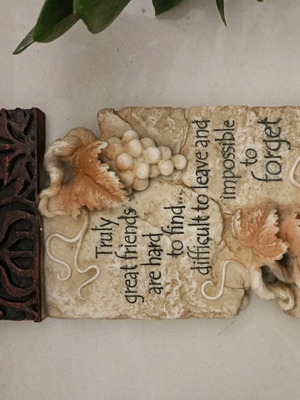 Wall hanging used with friendship quote, porcelain, 19x9.5 cm