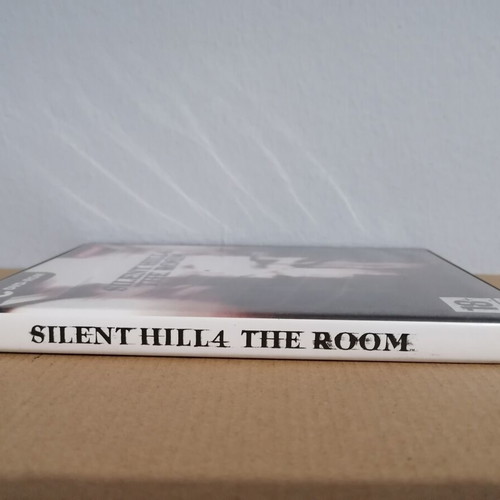 Silent Hill 4 The Room PC game case and cover used