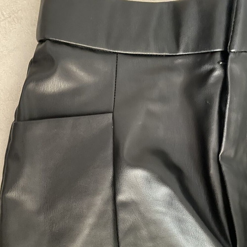 Zara leather shorts like new, black, size XS
