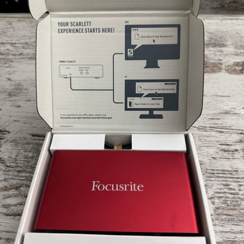 Focusrite Scarlett Solo external sound card like new