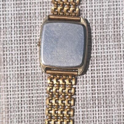 Seiko 6533-5000 80's vintage wristwatch used, gold color