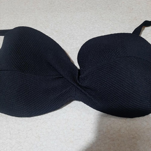 H&M Black Bikini Top 85D New Unworn