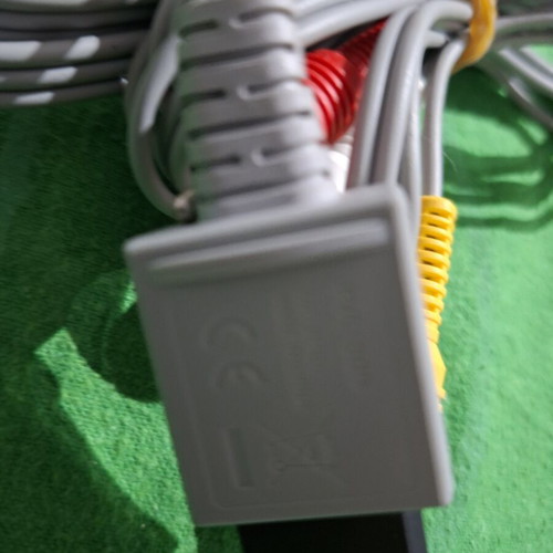Wii TV cable original, like new