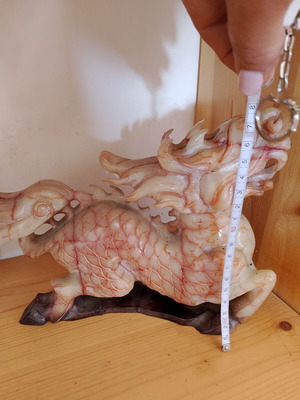 Large marble dragon like new