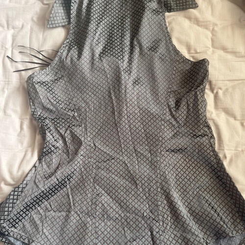 Lynne shirt like new, size M, beige brown