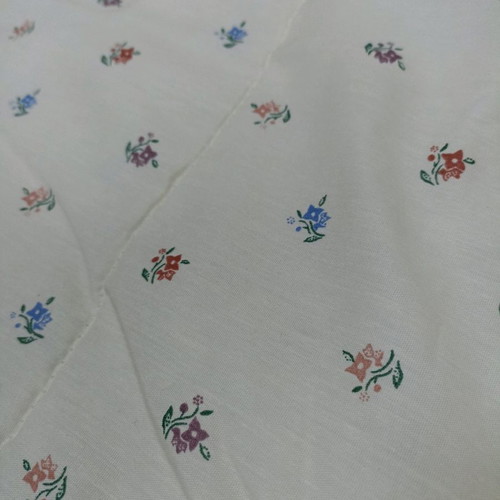 Quilt new 1.55x2.20 mixed cotton and synthetic fabric