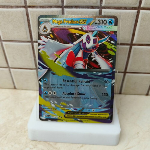 Mega Froslass ASC #047/217 card like new