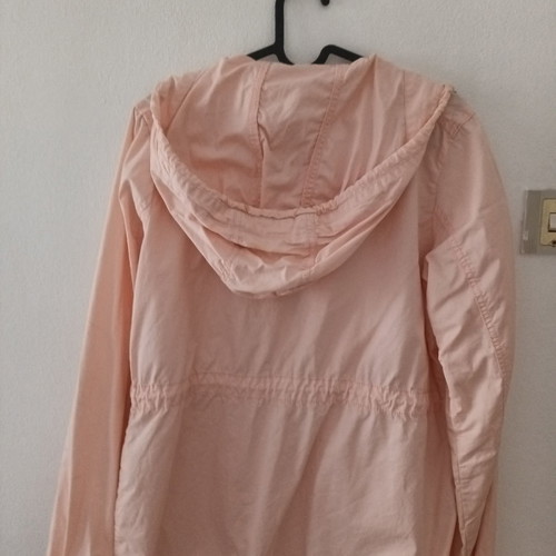 Light pink parka in excellent condition