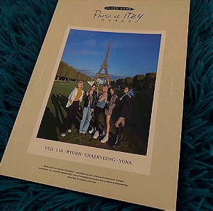 Paris et Itzy Kpop album (special pre order exclusive)