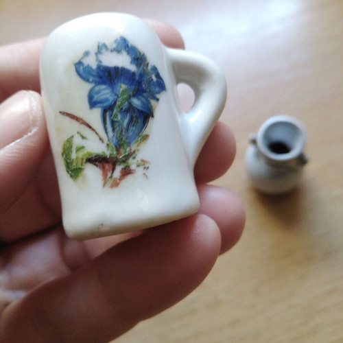Vintage porcelain miniature set like new, suitable for dollhouse