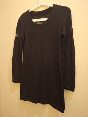 Black short dress with lace like new