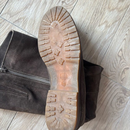 Tommy Hilfiger boots castor color beige used