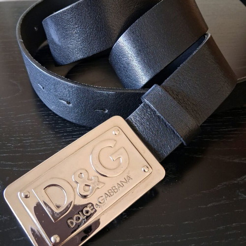 Dolce & Gabbana vintage leather belt with silver buckle, like new, 110 cm