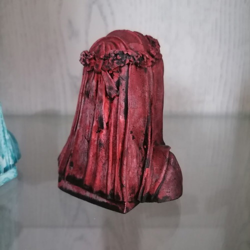 Sculptures set of 3 new, made of plaster and acrylics