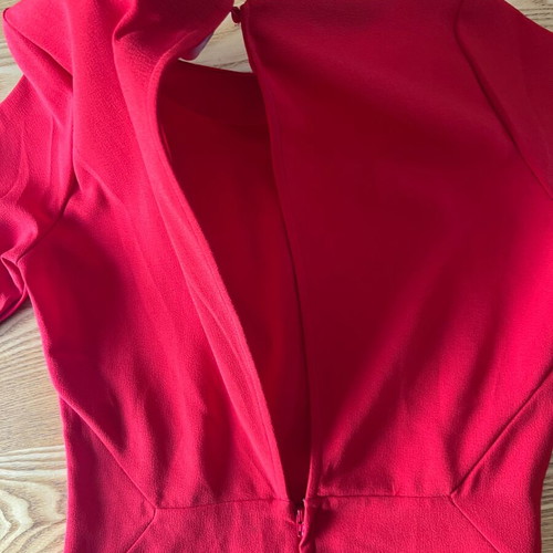 Red dress H&M size 40 like new with impressive back