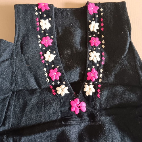 Collectible traditional wool dress used, size 46