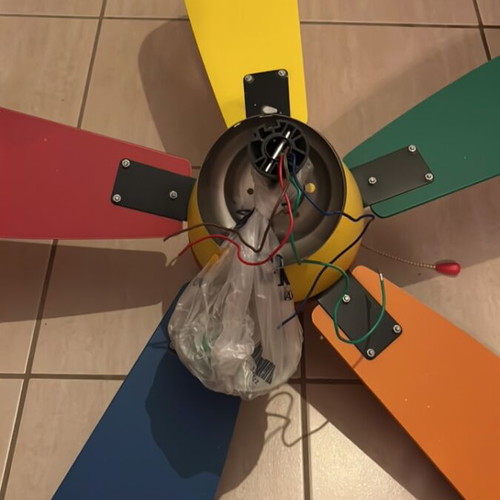 Primo multicolor fan used, very good condition