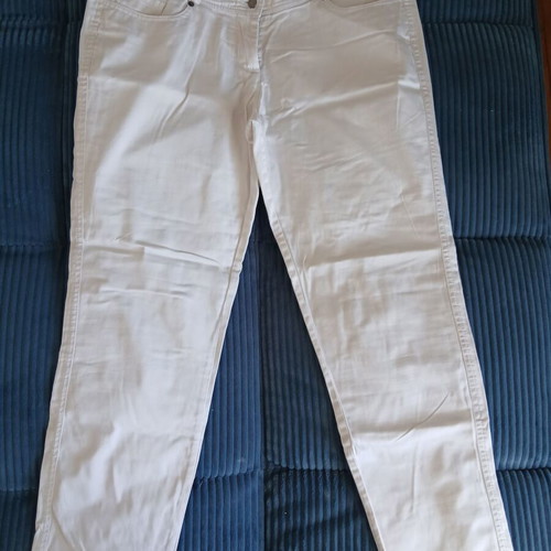 Women's white pants like new, straight fit, size L