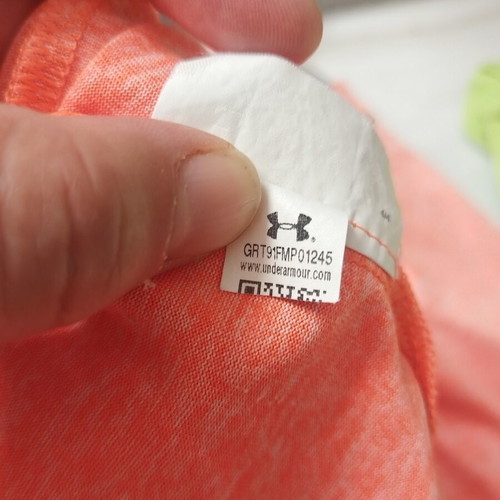 Under Armour αθλητικό T shirt σαν καινούργιο, μέγεθος M, κόκκινο πορτοκαλί