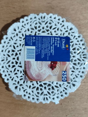 White paper lace doilies Ø12cm pack of 250, new