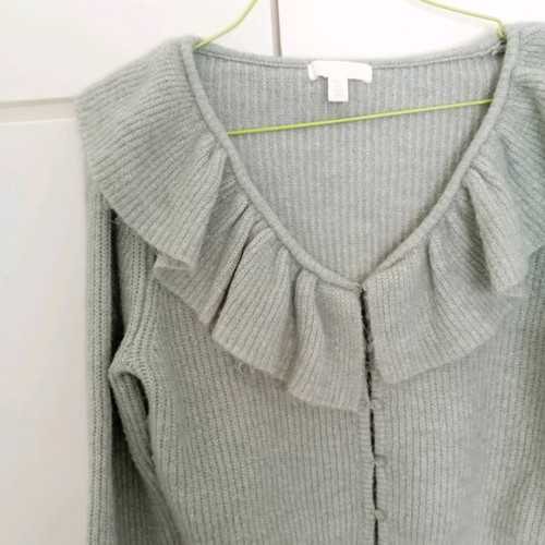 H&M cardigan green like new, size S