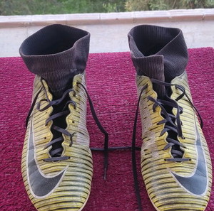 ποδοσφαιρικά παπούτσια NIKE MERCURIAL