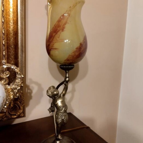 Antique lamp with bronze angel and Murano glass, like new