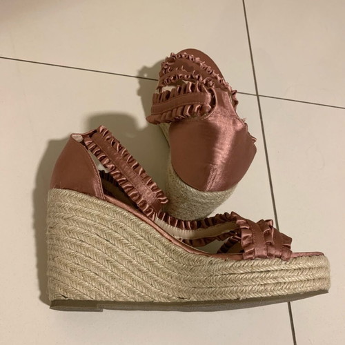 Migato satin dusty pink platforms like new, size 39