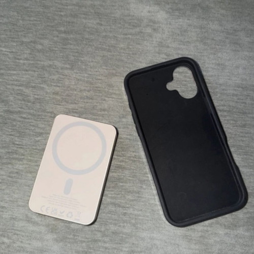 Burga iPhone 16 Plus case and power bank with bears