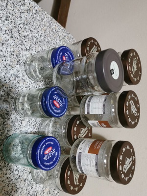 Jars like new, pack of 15, 300g and 3 pieces of 190g