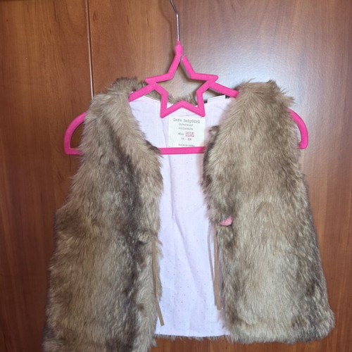 Set of 3 toddler vests like new, colorful, for 2-3 years