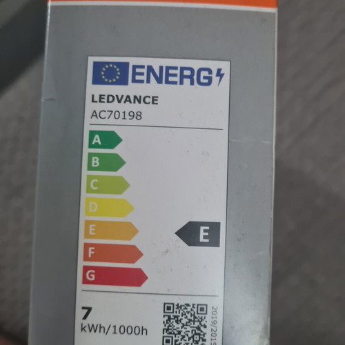 Osram LED light bulbs pack of 4, new, E27 base, warm white