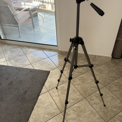 Panasonic SDR-S26 video camera with 70x optical zoom