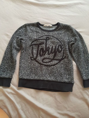 H&M sweatshirt like new, size 122 cm for 6 years old