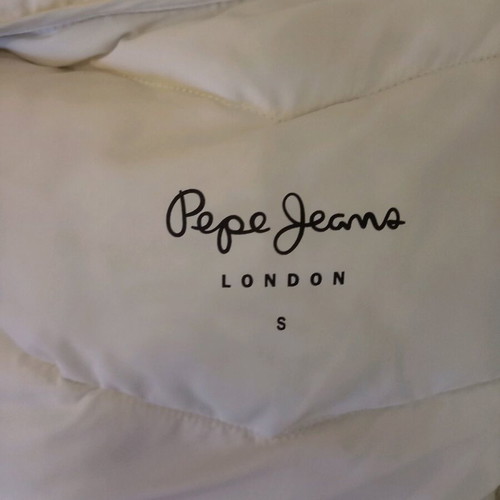 Pepe Jeans white jacket size S like new without hood