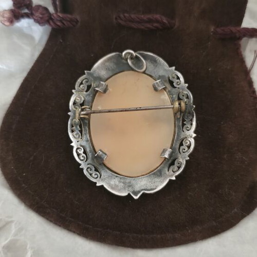 Silver pendant brooch antique vintage cameo used
