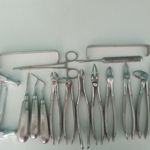 Dental extraction tools like new, Germany