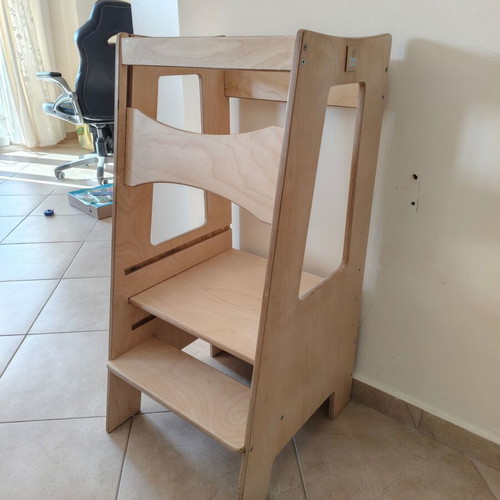 Learning Tower Extra Safe Woody Tales used, Montessori kitchen helper