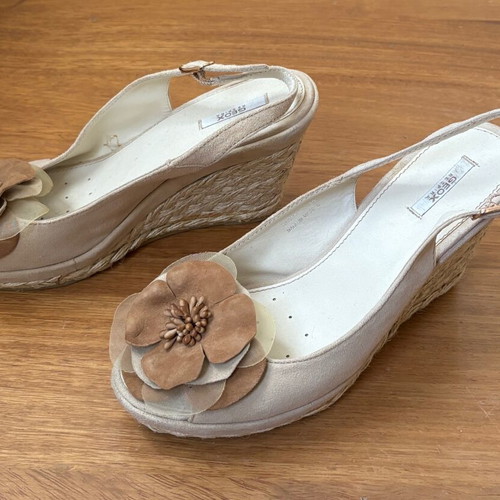 Geox suede platforms used, size 39, beige brown